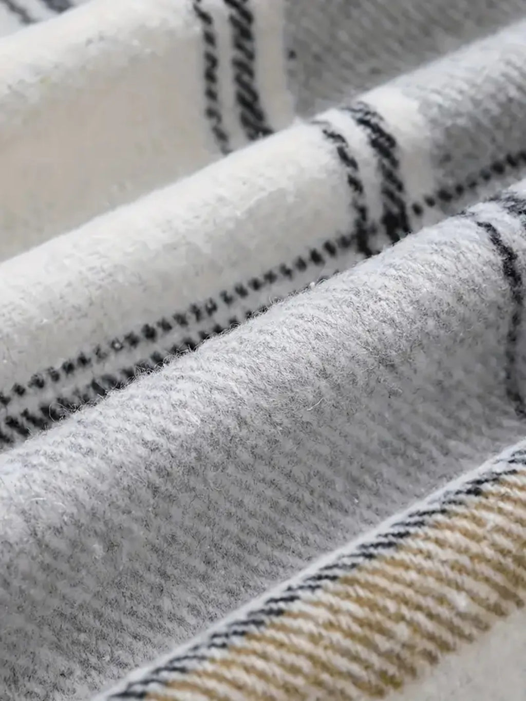 Long Sleeved Wool Lined Hooded Jacket