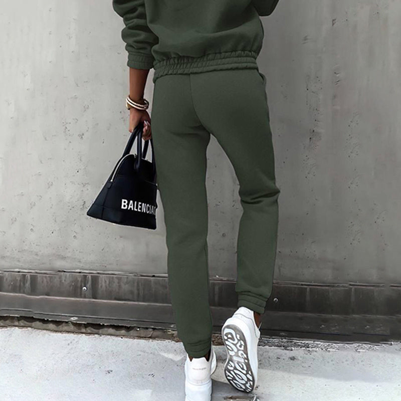 Hooded Sweatshirt & Slim Fit Jogger Pants